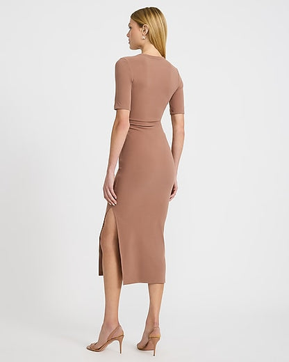 Ribbed Crew Neck Short Sleeve Ruched Maxi Dress