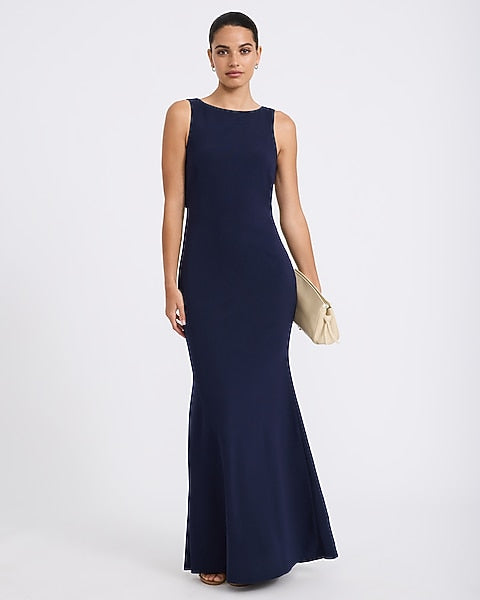 Boat Neck Sleeveless Twist Back Maxi Dress