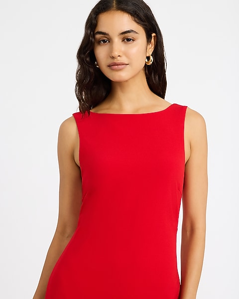 Boat Neck Sleeveless Twist Back Maxi Dress