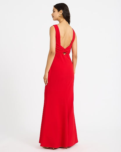 Boat Neck Sleeveless Twist Back Maxi Dress
